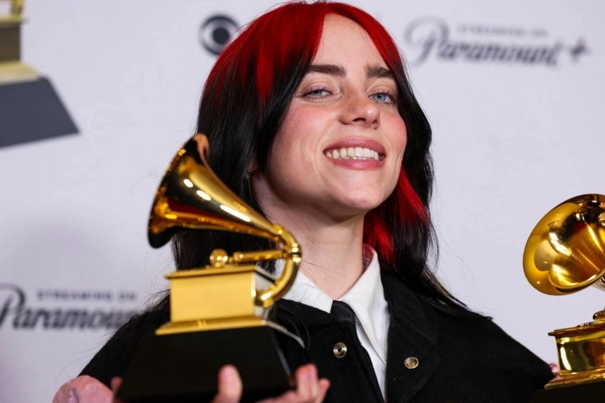 Билли Айлиш выступила с обращением к богатейшим людям планеты Билли Айлиш выступила с обращением к богатейшим людям планеты