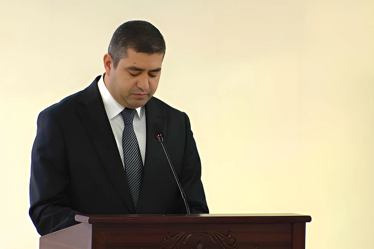 В Азербайджане бывший министр назначен на новую должность