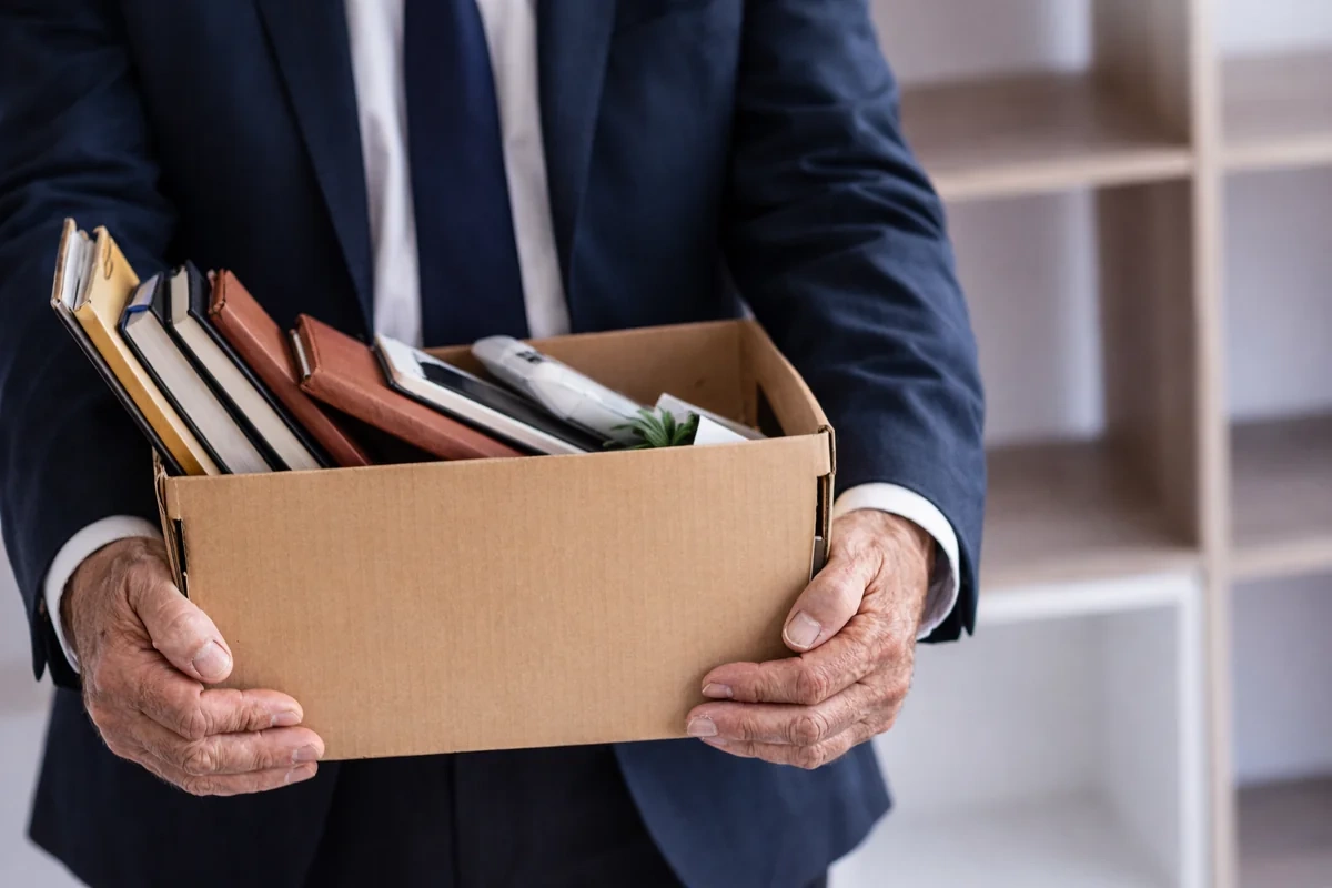 В Азербайджане запретят увольнять работников старше 60 лет?