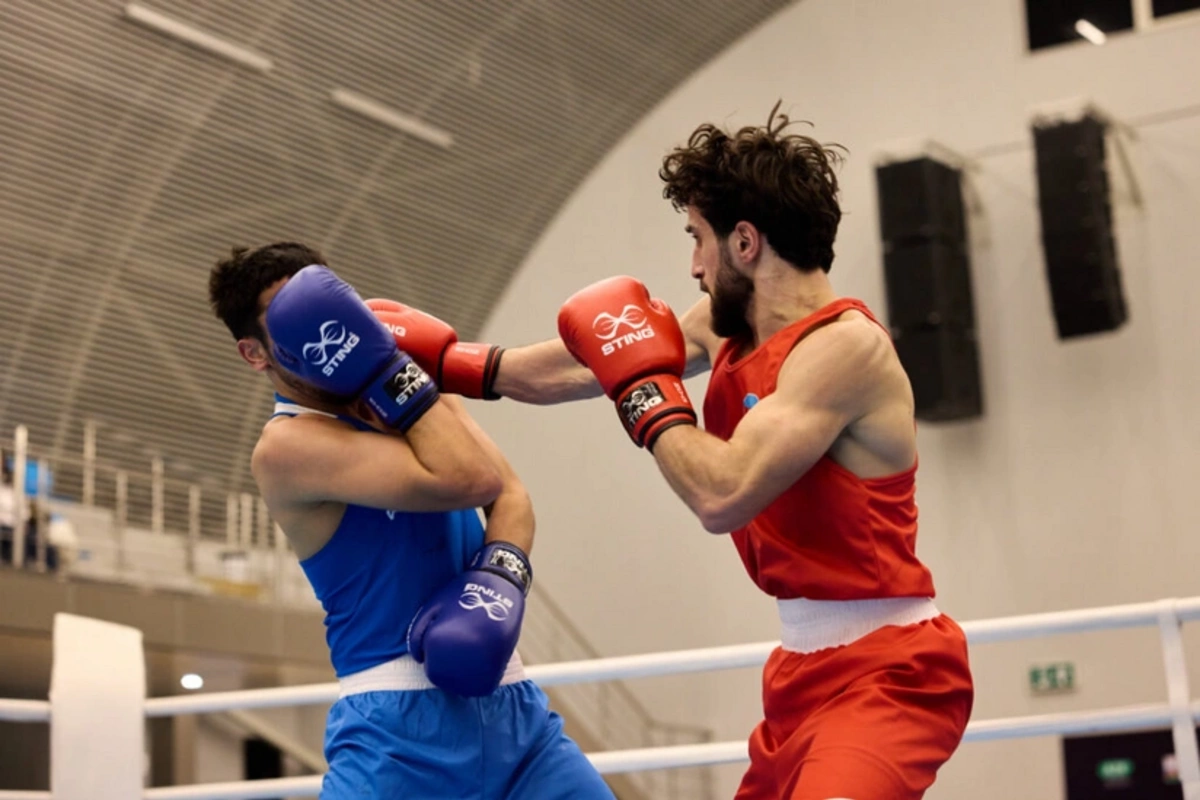 Boks üzrə Azərbaycan çempionatının ilk günündə 24 döyüş keçirilib
