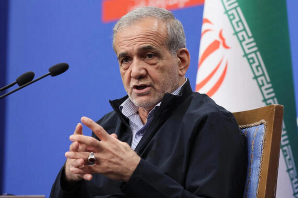 Pezeşkian İranın yeni ali rəhbəri barədə paylaşım edib