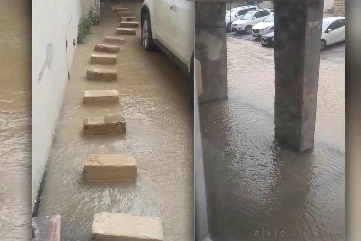 A pipe burst in Baku - a neighborhood was flooded
