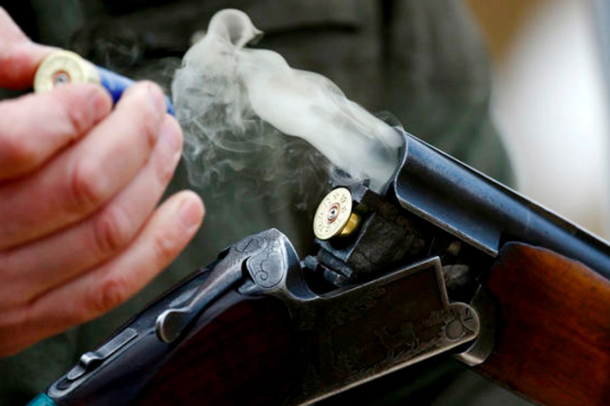 İş adamı bıçaqladığı şəxs tərəfindən güllələnib - Masallıdakı cinayətin təfərrüatı