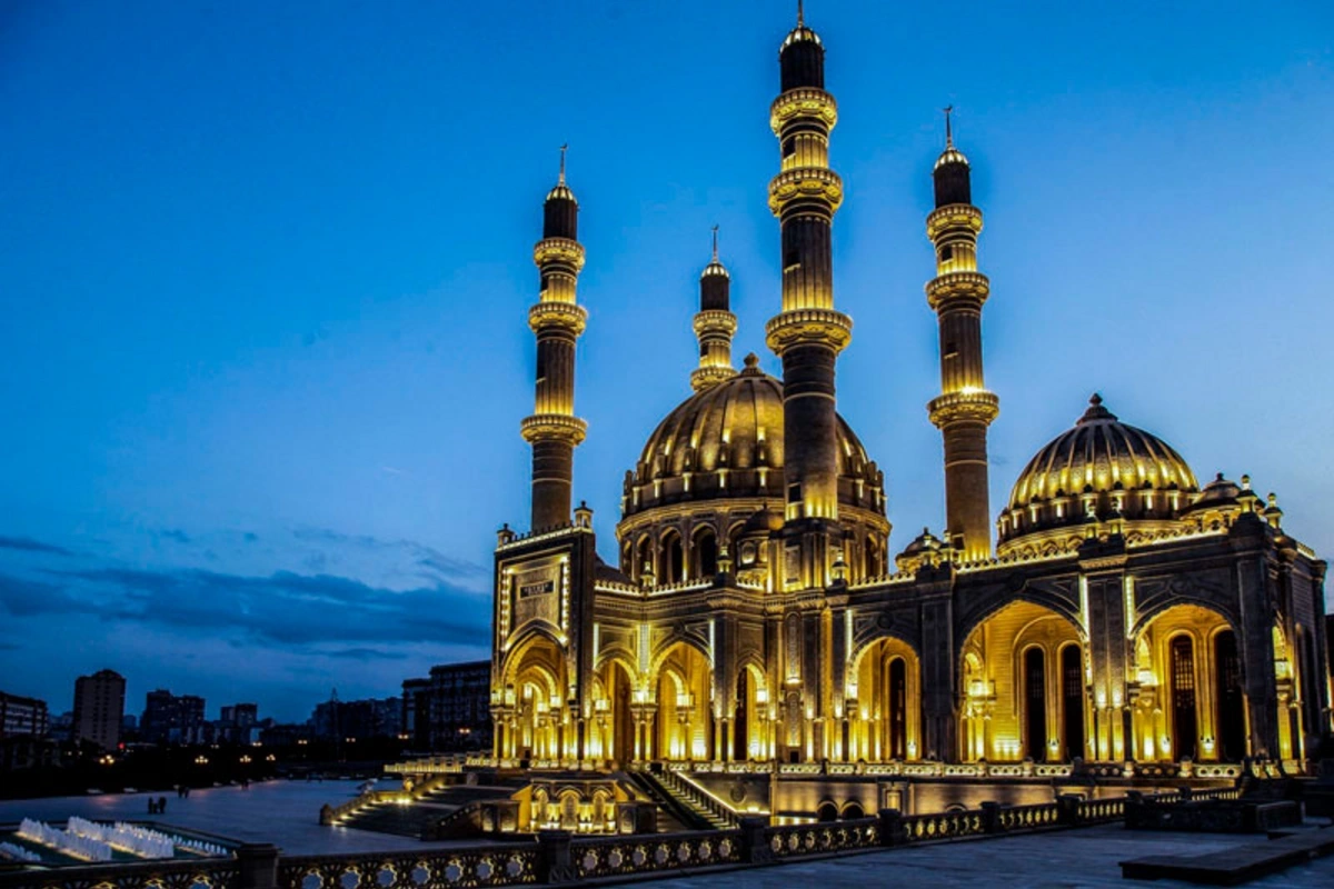 Azərbaycanda Ramazan ayı BU TARİXDƏ BAŞLAYIR