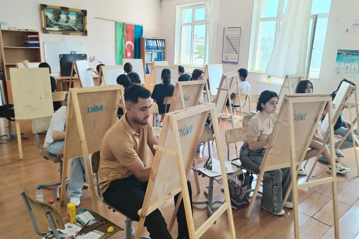Başqasının yerinə imtahana girmək istəyən şəxs saxlanıldı