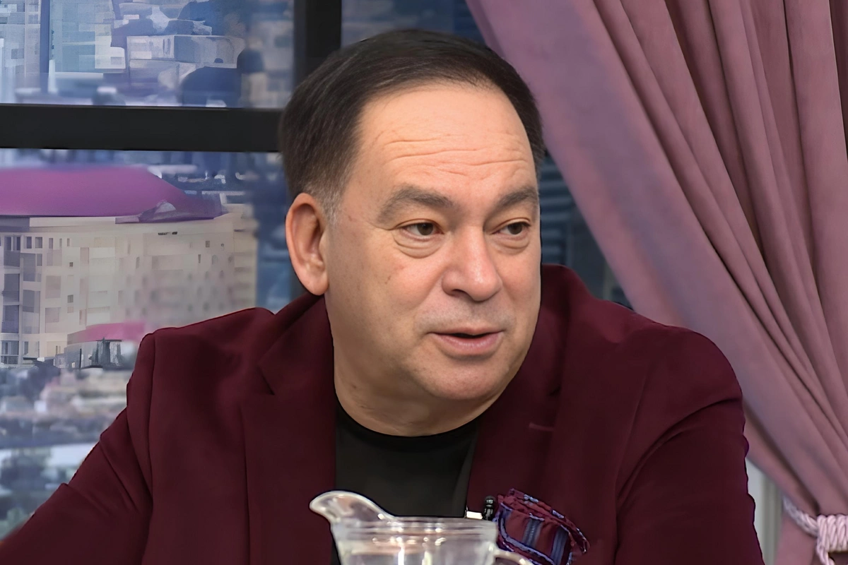 Azərbaycanlı müğənni efirdə VƏSİYYƏTİNİ AÇIQLADI