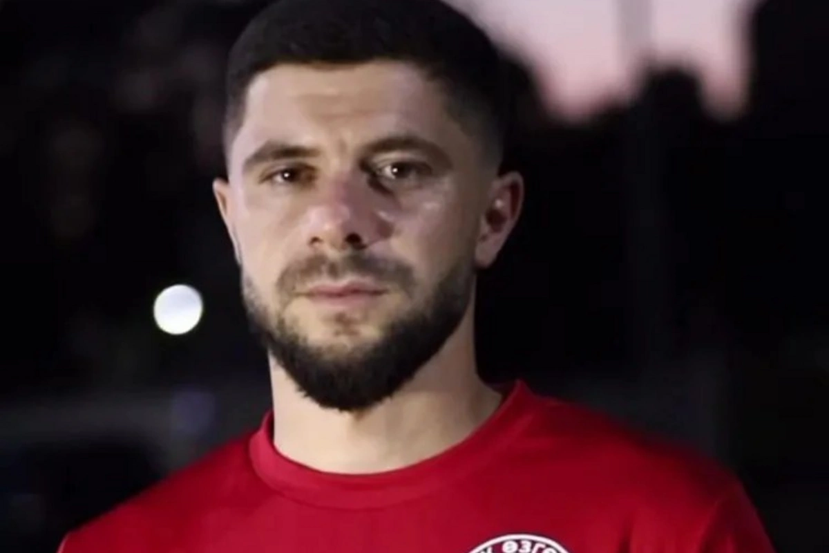 Azərbaycanlı futbolçu Qırğızıstanda debüt oyununda qol vurdu
