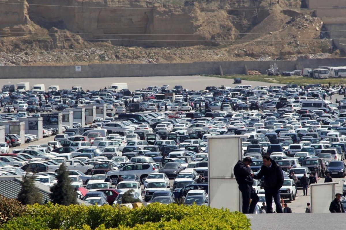 Крупнейший автомобильный рынок Азербайджана будет перенесен в Агдам