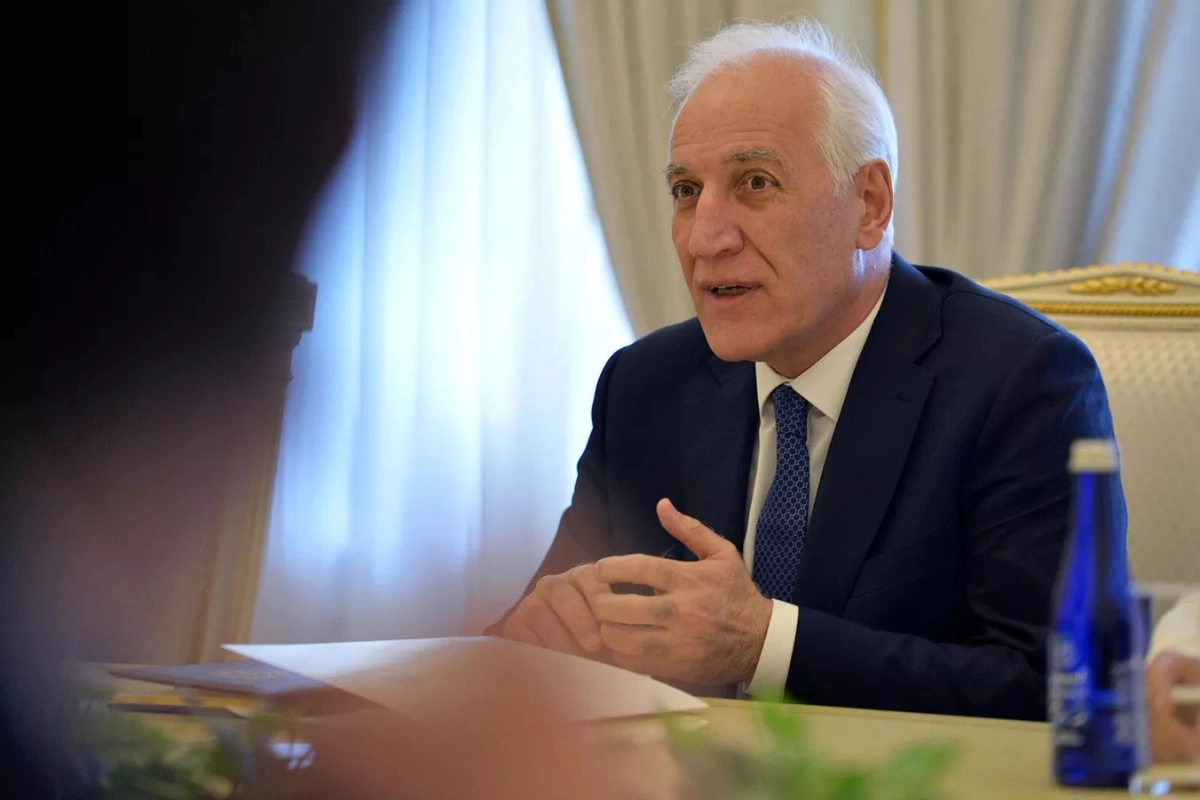 Ermənistan Prezidenti Zəngəzur dəhlizinin açılmasının vacibliyindən danışıb Ermənistan Prezidenti Zəngəzur dəhlizinin açılmasının vacibliyindən danışıb