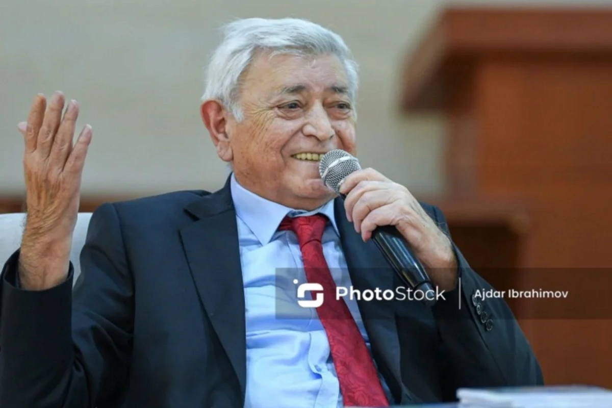 Deputat Aqil Abbas Baku TV-ni təbrik etdi - VİDEO