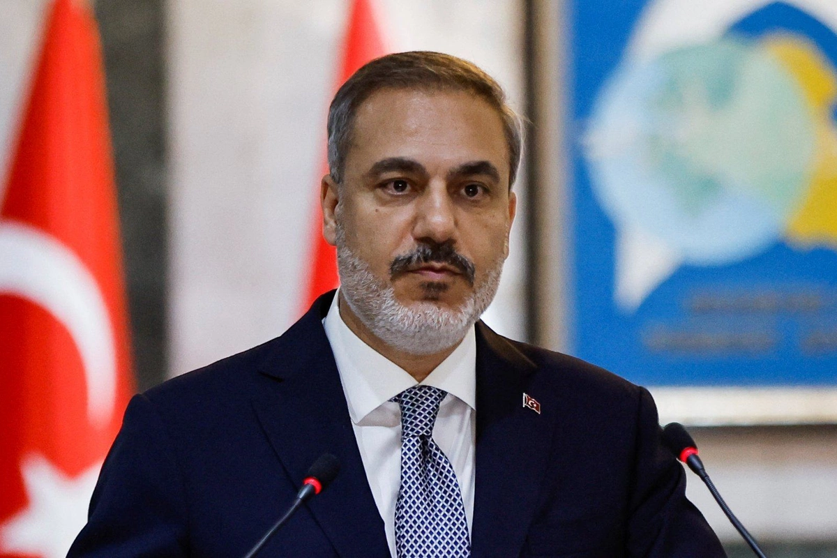 Türkiyə Ermənistan və Azərbaycan arasında yekun sülhün gələn il imzalanacağını gözləyir Türkiyə Ermənistan və Azərbaycan arasında yekun sülhün gələn il imzalanacağını gözləyir