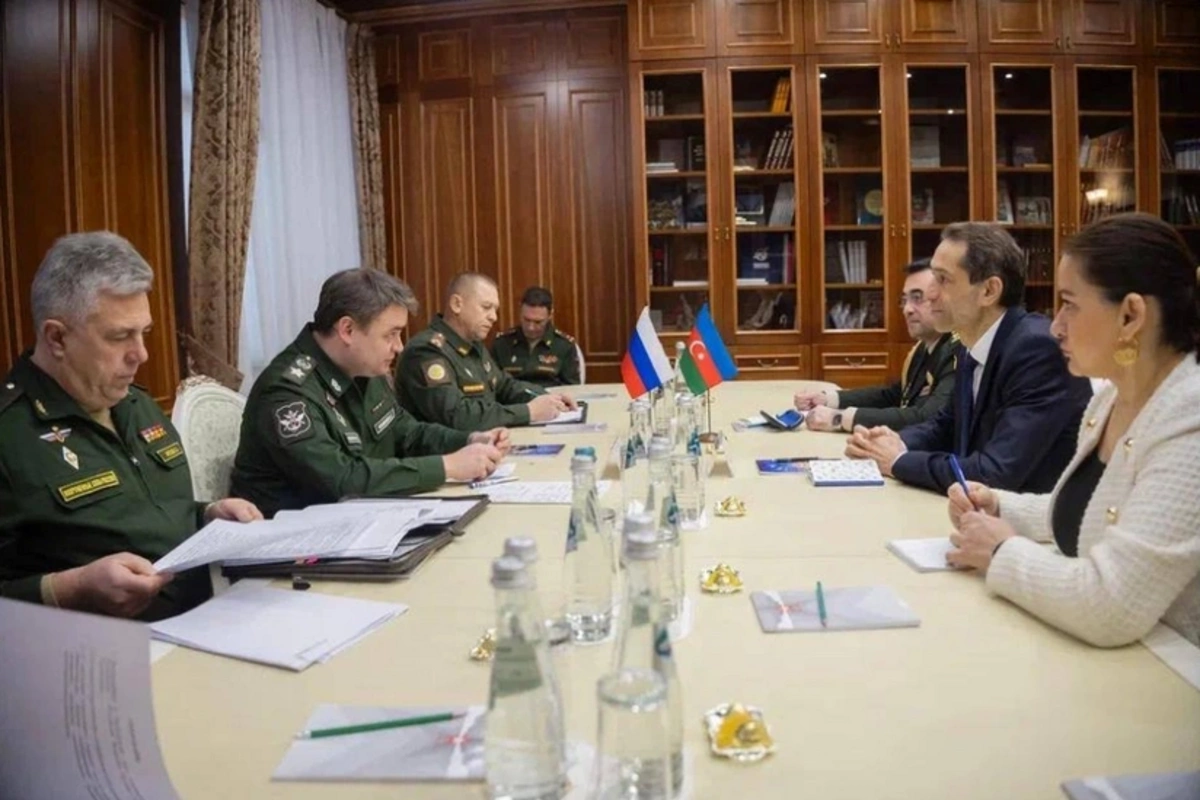 Rusiya ilə Azərbaycan arasında hərbi-texniki əməkdaşlığın inkişafı müzakirə olunub