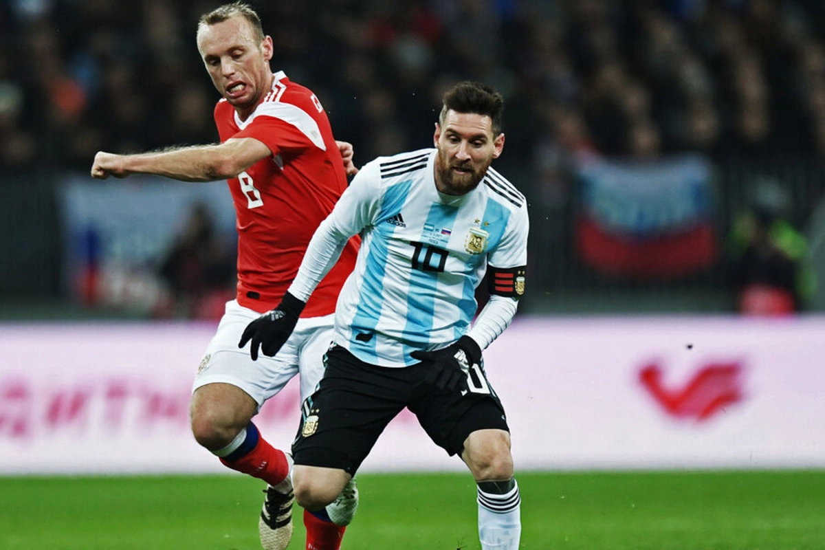 Messi futbolda nəyi xoşlamadığını açıqlayıb