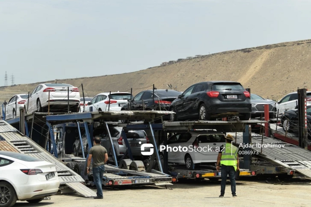 Скрученный пробег: масштабная схема обмана при импорте автомобилей в Азербайджан Скрученный пробег: масштабная схема обмана при импорте автомобилей в Азербайджан