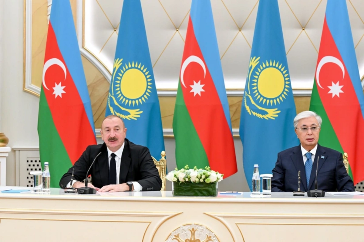 Kazakh singers performed Blue Eternity in honor of Ilham Aliyev's visit to Astana Kazakh singers performed Blue Eternity in honor of Ilham Aliyev's visit to Astana