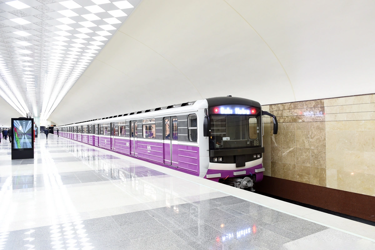 Bakı Metropoliteni gedişhaqqının 55 qəpiyə qalxacağı ilə bağlı söz-söhbətə aydınlıq gətirdi Bakı Metropoliteni gedişhaqqının 55 qəpiyə qalxacağı ilə bağlı söz-söhbətə aydınlıq gətirdi