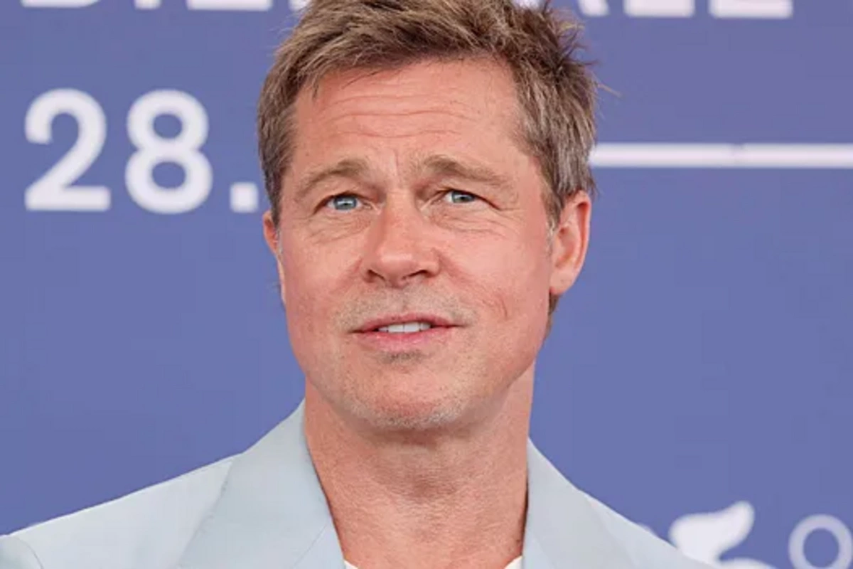 Brad Pitt radically changed his image for the first time in decades Brad Pitt radically changed his image for the first time in decades