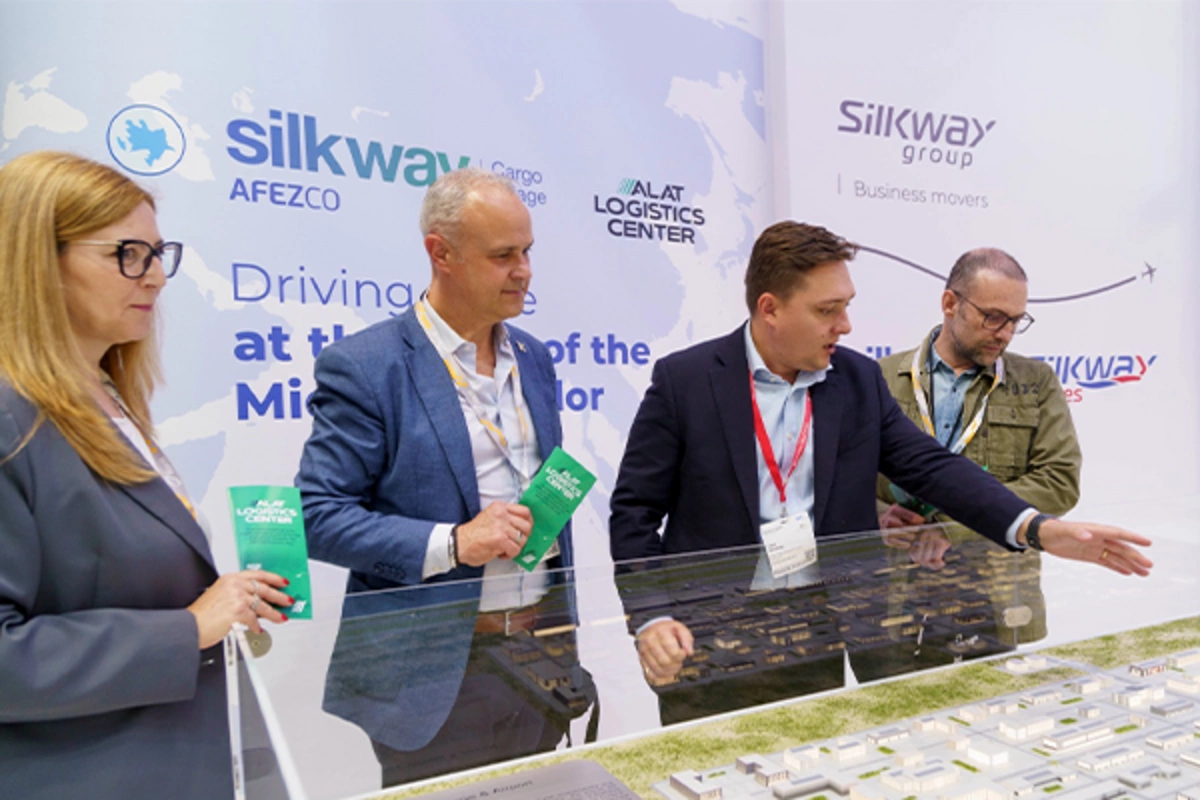 Silk Way Group Air Cargo Europe 2025 sərgisində SW AFEZCO və Alat Logistics Center brendlərini təqdim etdi Silk Way Group Air Cargo Europe 2025 sərgisində SW AFEZCO və Alat Logistics Center brendlərini təqdim etdi