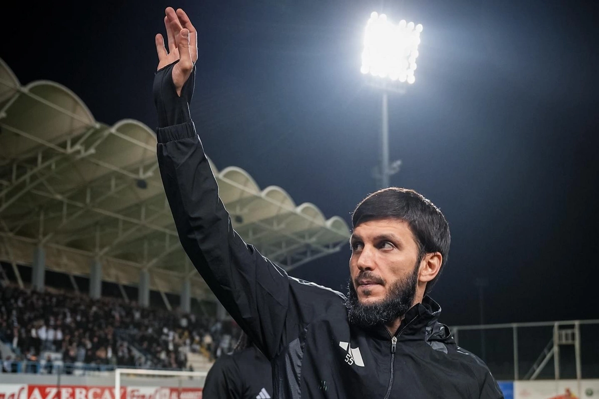 Bəlkə, məni tez yola salmaq istəyirlər? - Qarabağın müdafiəçisi