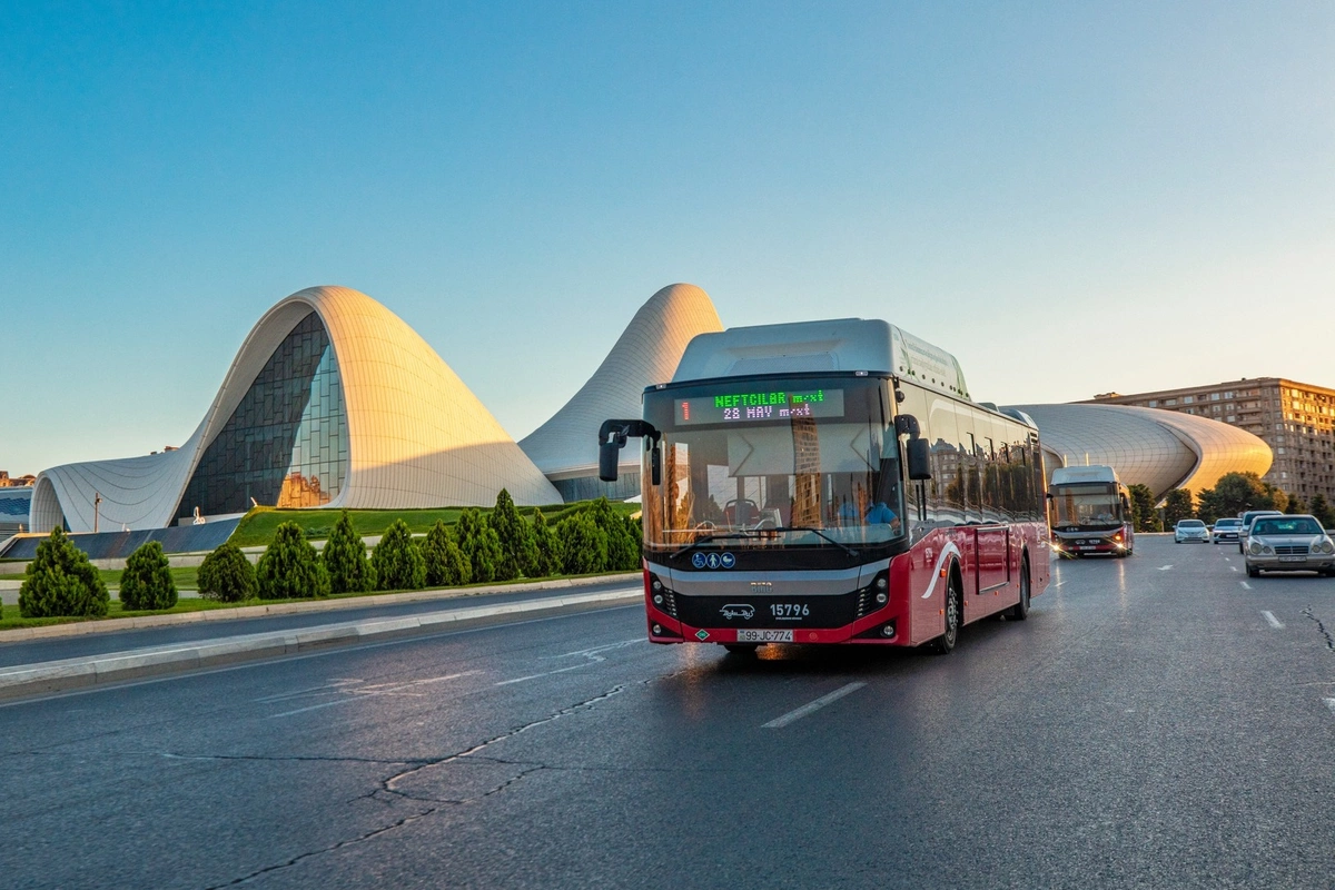 Avtobusdan istifadə edənlərə ŞAD XƏBƏR - Bu tarixdən...