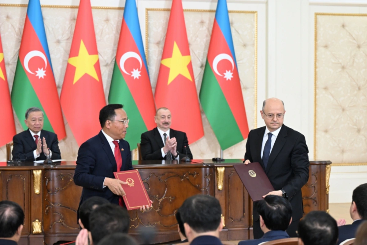 Documents signed between Azerbaijan and Vietnam were exchanged