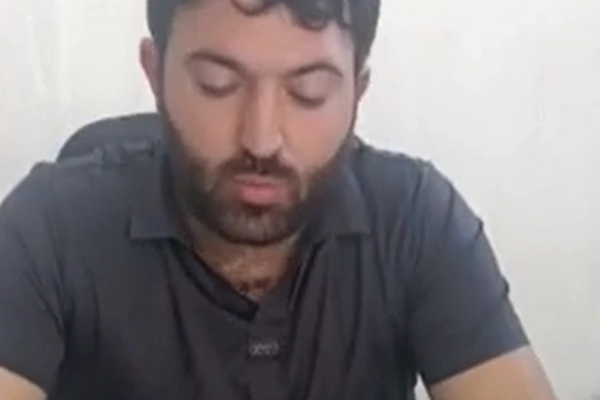 Tanınmış bloqerlərin reklam etdiyi Daşqın əmlakın rəhbəri hakim qarşısına çıxarılıb Tanınmış bloqerlərin reklam etdiyi Daşqın əmlakın rəhbəri hakim qarşısına çıxarılıb
