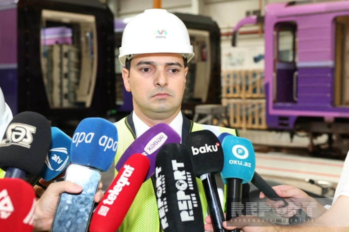 Bakı metrosu yeni tədris mövsümünə hazırlaşır Bakı metrosu yeni tədris mövsümünə hazırlaşır