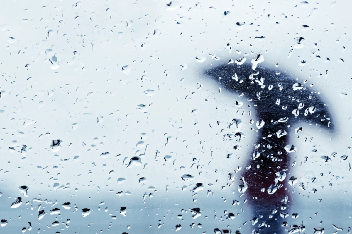 Sabah Bakıya yağış, rayonlara qar yağacaq