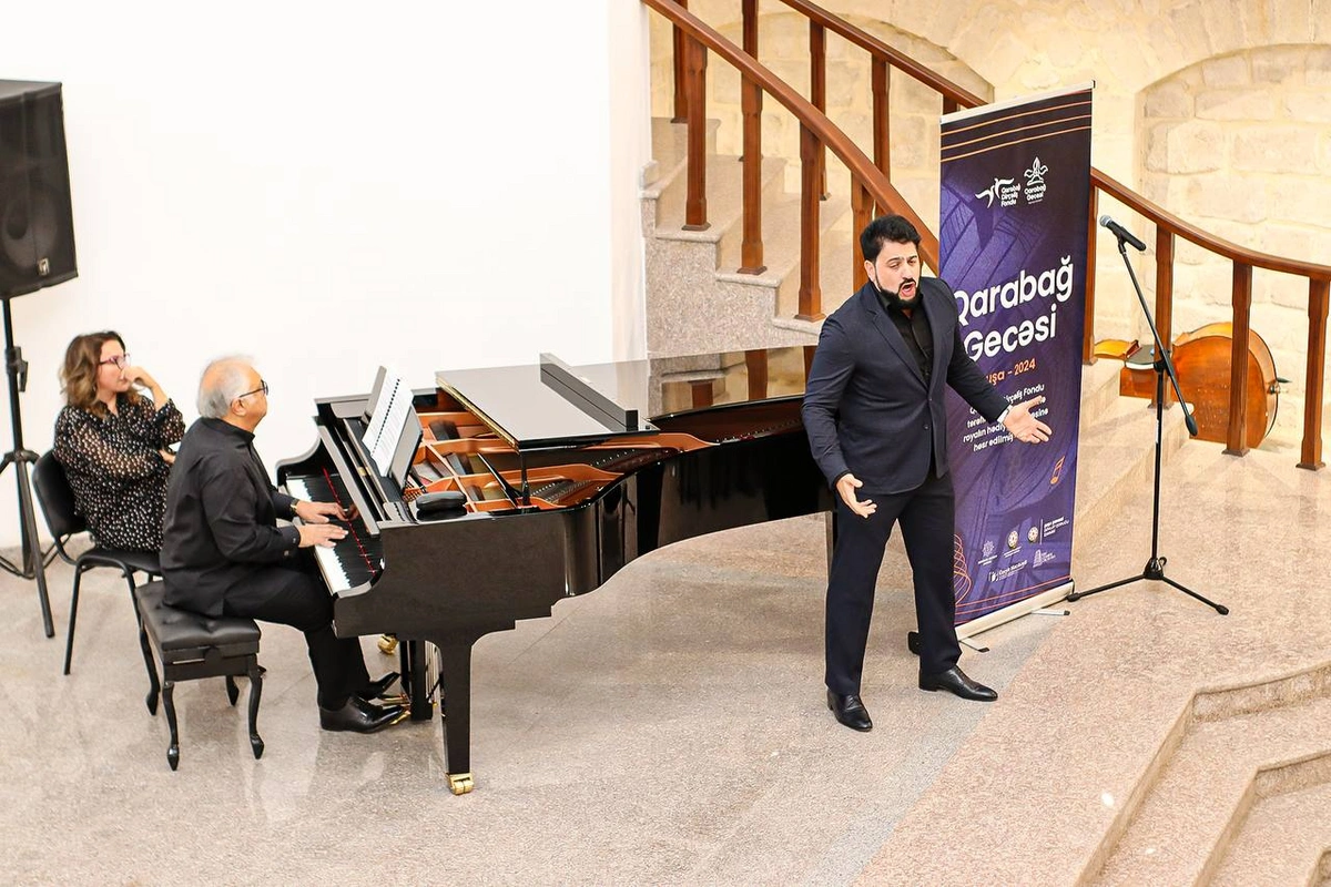 QDF Şuşaya konsert royalının hədiyyə edilməsi ilə bağlı Qarabağ gecəsi konsertini keçirib QDF Şuşaya konsert royalının hədiyyə edilməsi ilə bağlı Qarabağ gecəsi konsertini keçirib