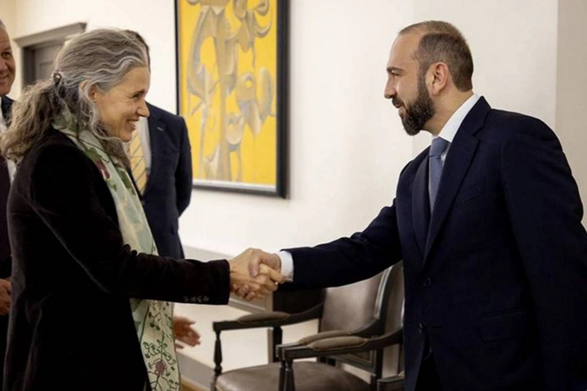 Ermənistan və Aİ Azərbaycanla sülh gündəliyi fonunda əməkdaşlıq perspektivlərini müzakirə edib