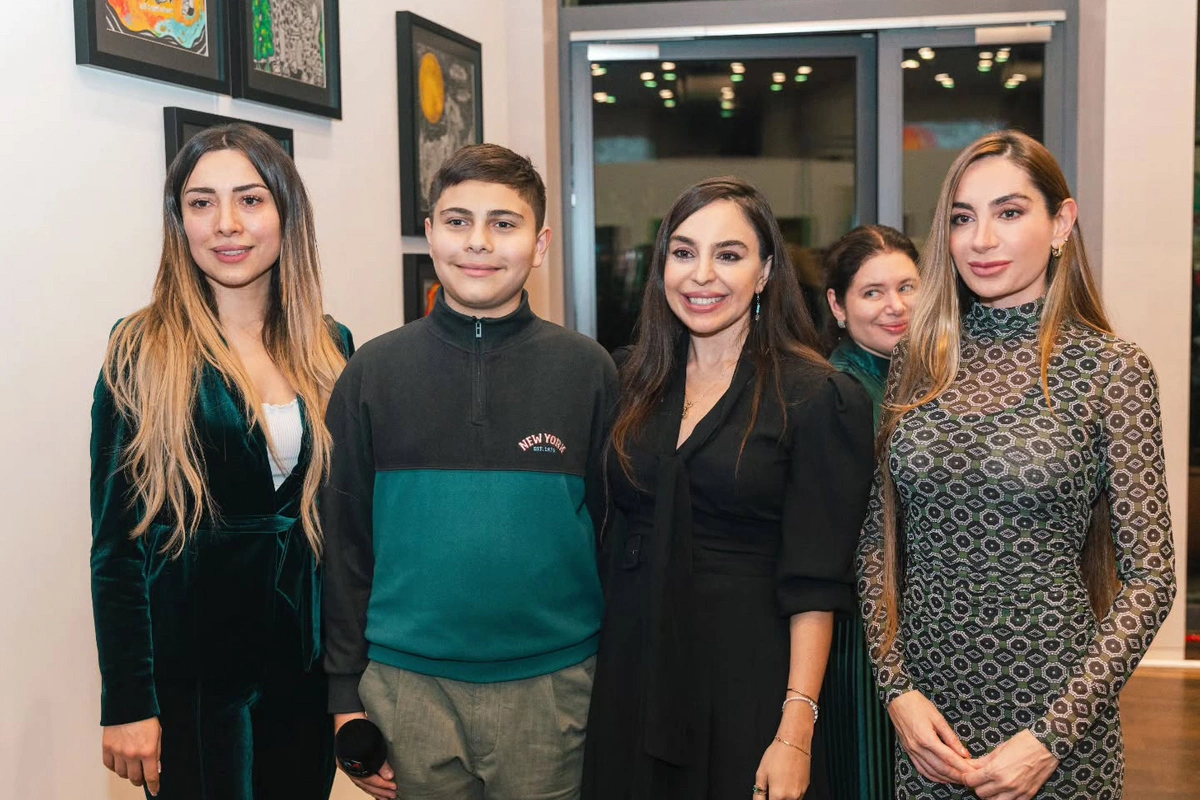 Leyla Əliyeva Berlində MAMA Ana təbiət sərgisindən paylaşım etdi Leyla Əliyeva Berlində MAMA Ana təbiət sərgisindən paylaşım etdi