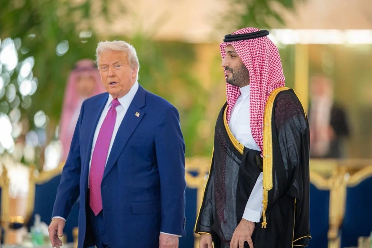 Media: Tramp Səudiyyə Ərəbistanının vəliəhd şahzadəsi ilə İranla mümkün atəşkəsi müzakirə edib