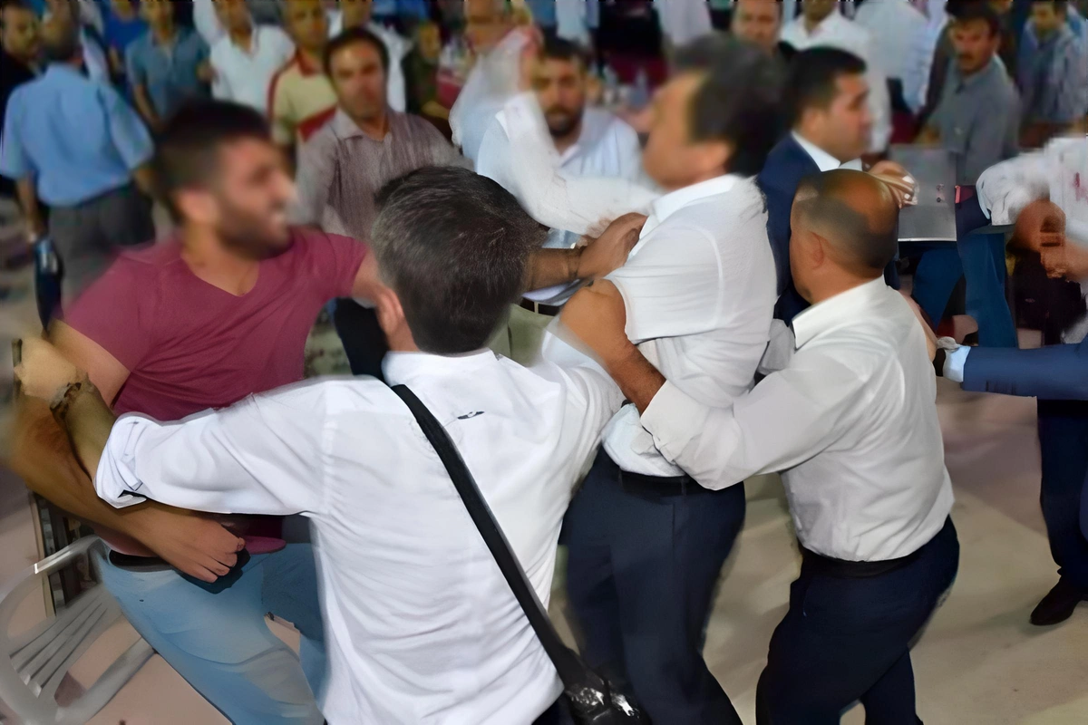 Ağstafada toyda dava, 48 yaşlı kişi bıçaqlandı