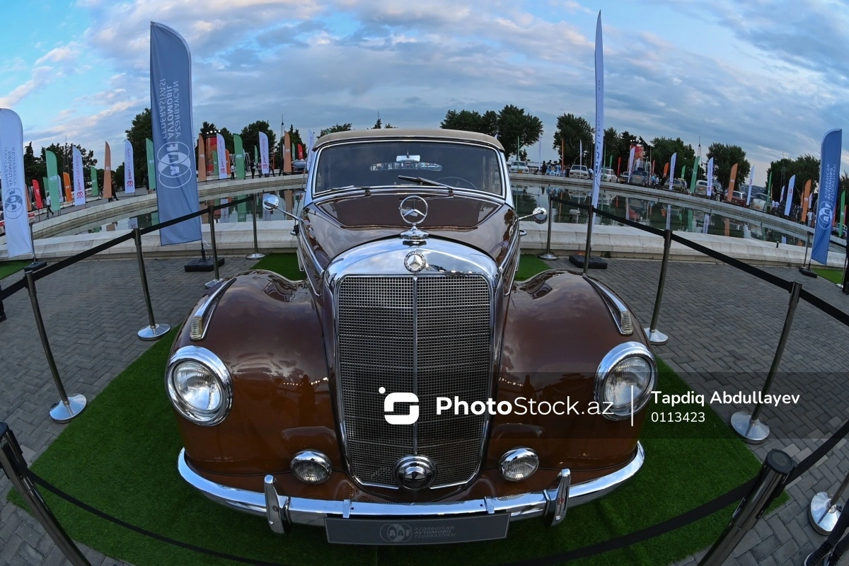 Nadir klassik avtomobillərin sərgisi - Peking to Paris Motor Challenge ikinci dəfə Azərbaycanda Nadir klassik avtomobillərin sərgisi - Peking to Paris Motor Challenge ikinci dəfə Azərbaycanda