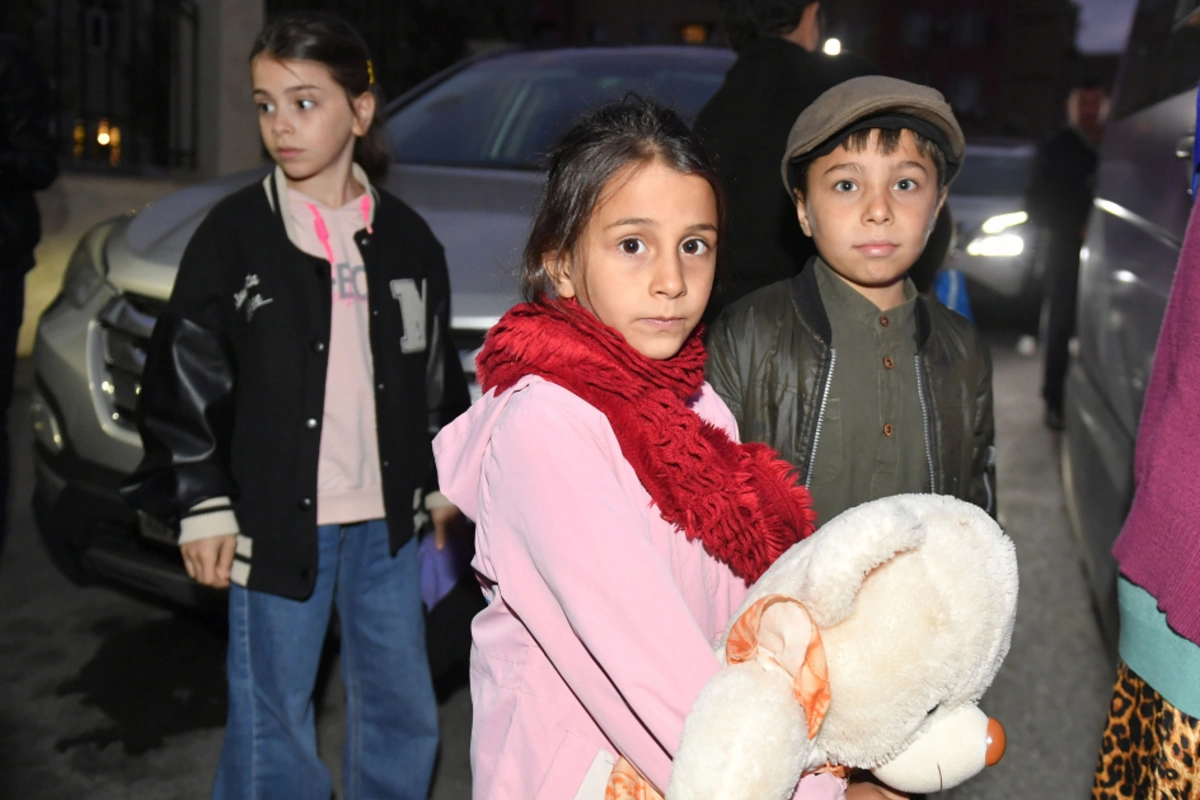 Kəlbəcər şəhərinə növbəti köç karvanı yola salınıb Kəlbəcər şəhərinə növbəti köç karvanı yola salınıb