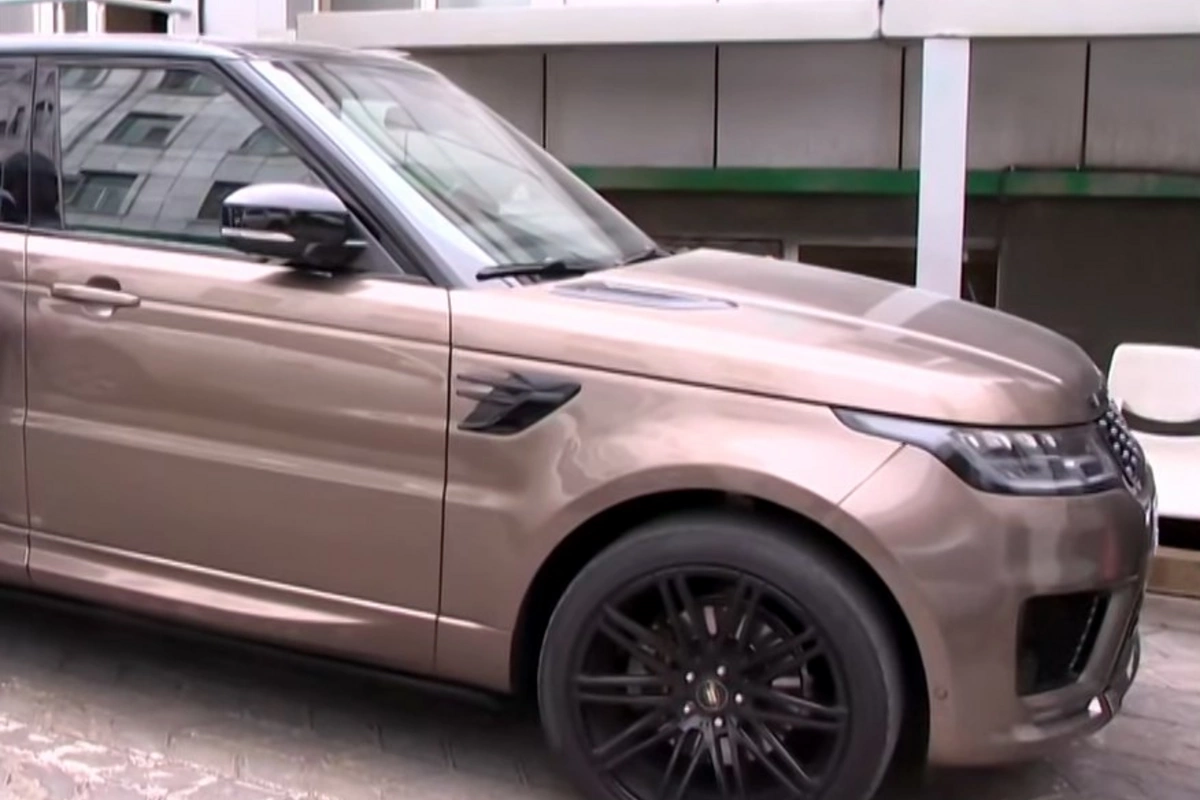 Orxan Lökbatanlı oğlu Hüseyn üçün Range Rover aldı