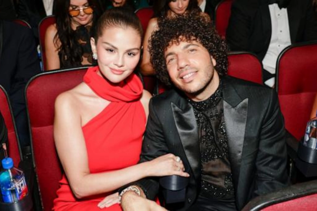 Selena Gomez in fiery Louis Vuitton shines at the Emmy with fiance Benny Blanco Selena Gomez in fiery Louis Vuitton shines at the Emmy with fiance Benny Blanco