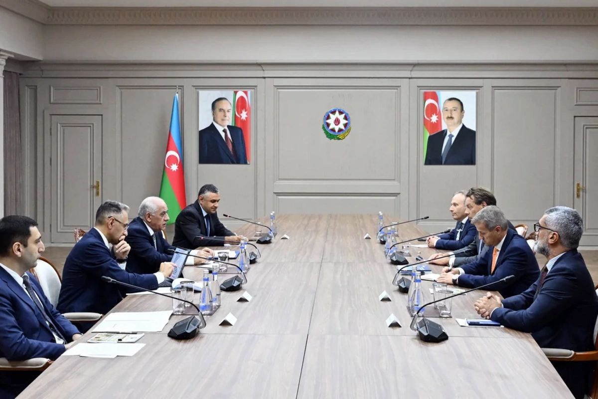 Ali Asadov discussed cooperation in the field of shipbuilding with the head of Damen Shipyards Group