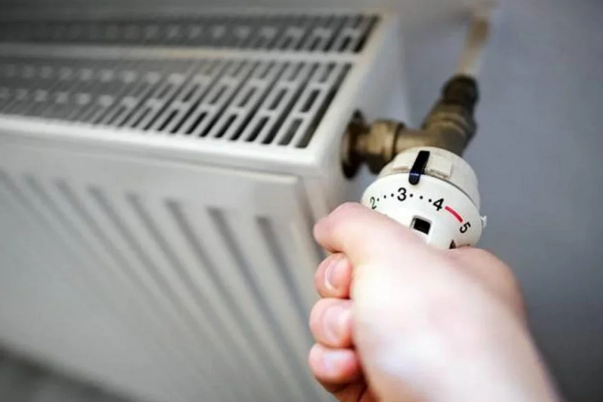 İstilik sistemi ilə bağlı YENİ QAYDALAR: Çoxmərtəbəli binalarda kombilərin dövrü bitir?