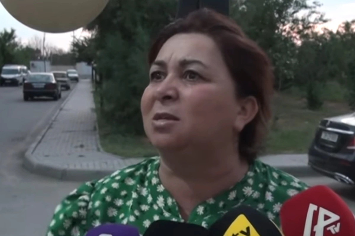 Doğuşdan sonra ölən ananın yaxınları: Həkimlər arxa qapıdan qaçdı Doğuşdan sonra ölən ananın yaxınları: Həkimlər arxa qapıdan qaçdı