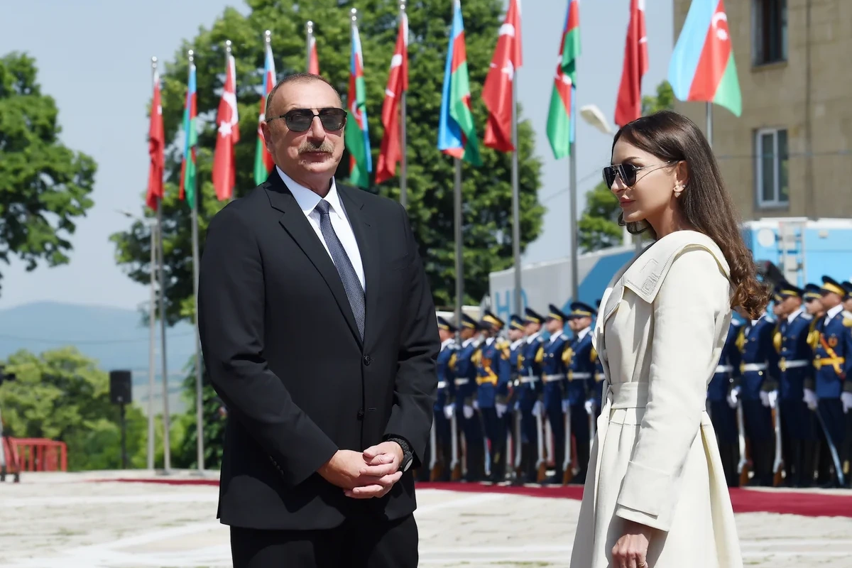 Milli Məclis İlham Əliyev və Mehriban Əliyevanı təbrik edib