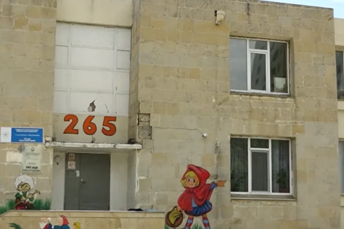 В одном из бакинских детсадов с родителей ежемесячно собирают деньги?