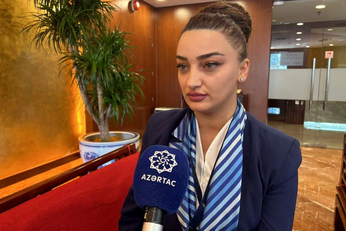 Hökümə Əliyevanın stüardessa həmkarı: Hər uçuşdan əvvəl mənə ismarış yazıb, uğurlar arzulayardı... Hökümə Əliyevanın stüardessa həmkarı: Hər uçuşdan əvvəl mənə ismarış yazıb, uğurlar arzulayardı...