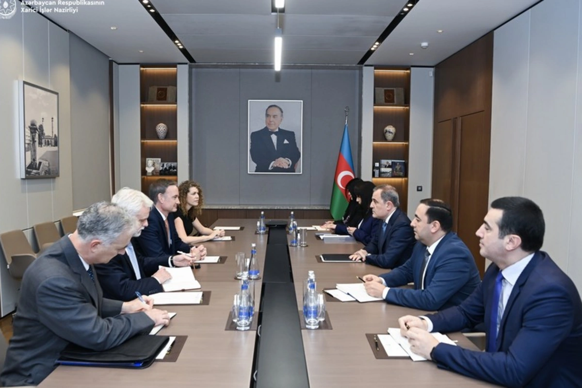 Ceyhun Bayramov ABŞ Prezidentinin xüsusi nümayəndəsi ilə görüşüb Ceyhun Bayramov ABŞ Prezidentinin xüsusi nümayəndəsi ilə görüşüb