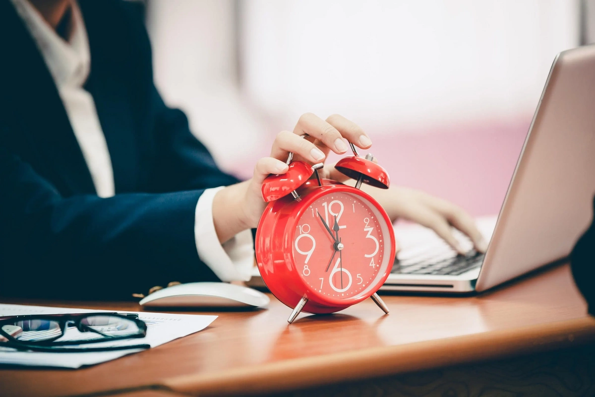 Предложение о пересмотре еженедельных и ежедневных норм рабочего времени