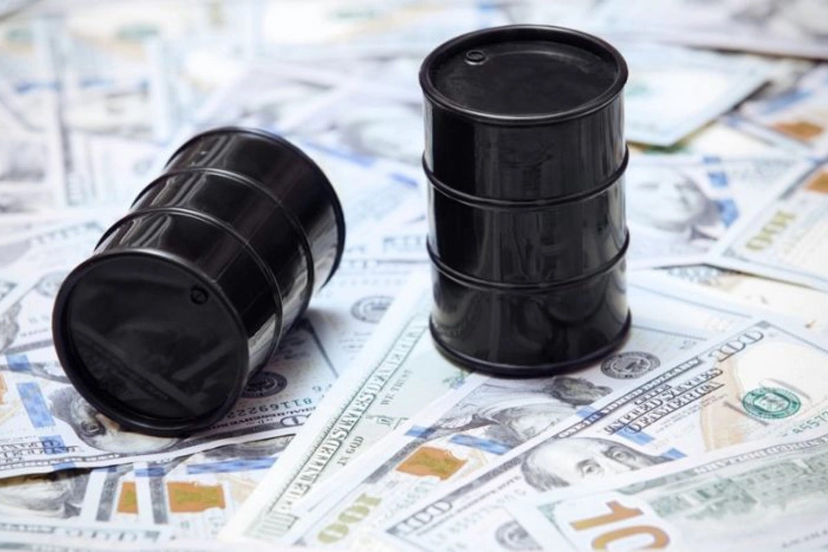 Azərbaycan neftinin qiyməti 70 dolları keçib