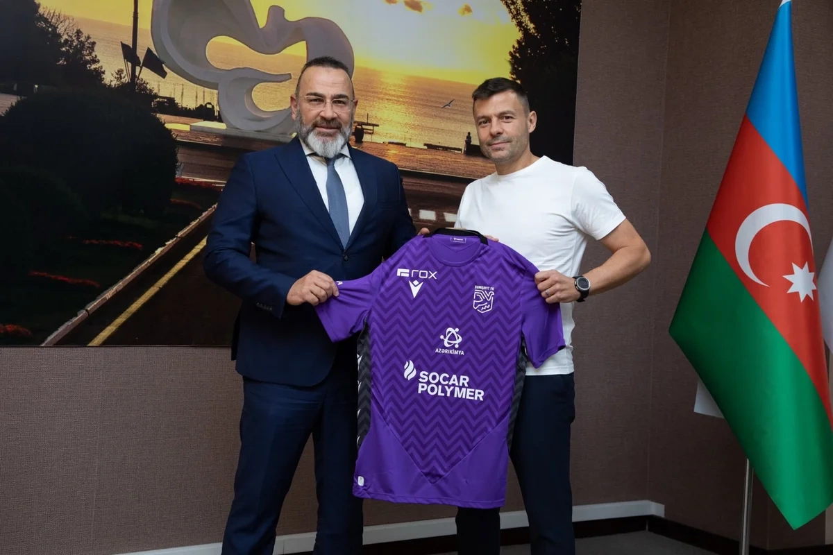 Sumqayıt portuqaliyalı mütəxəssis Filipe Kandido ilə 1 illik müqavilə bağlayıb