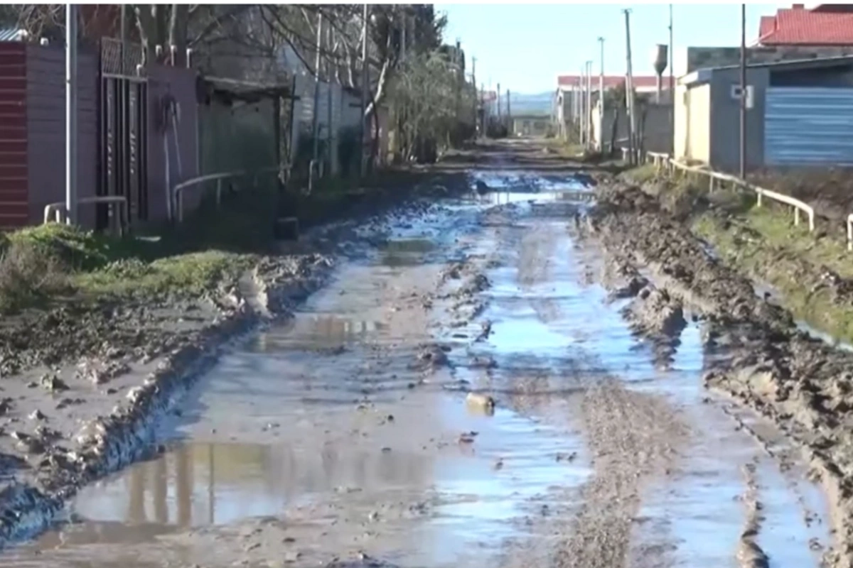 Yollarımız bərbad vəziyyətdədir - Cəlilabaddan ŞİKAYƏT