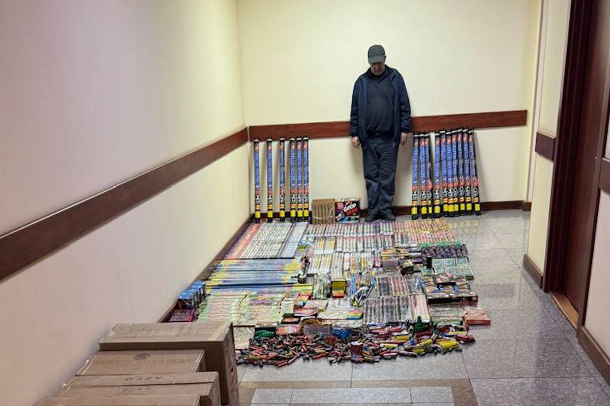 Polisdən ƏMƏLİYYAT - Bakıda gizli anbar aşkarlandı