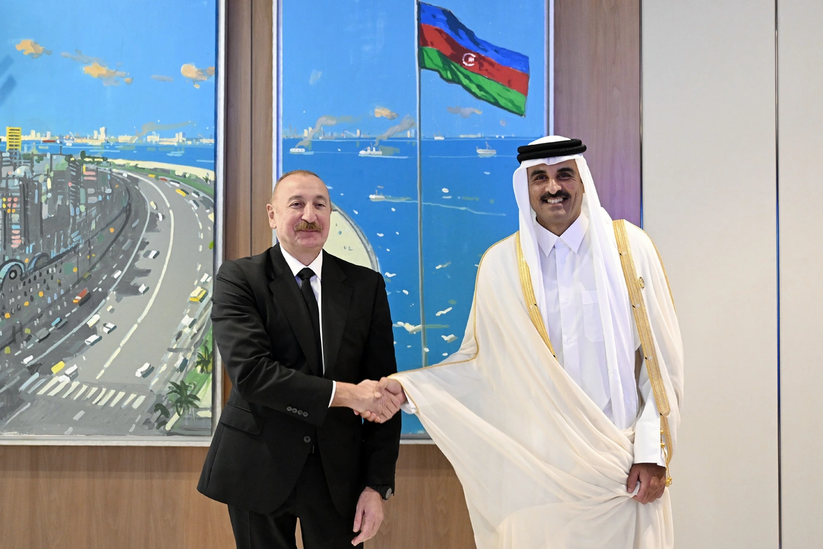 Prezident İlham Əliyev Qətər Dövlətinin Əmiri ilə görüşüb